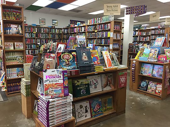 Half Price Books - HPB Corpus Christi - Corpus Christi, TX