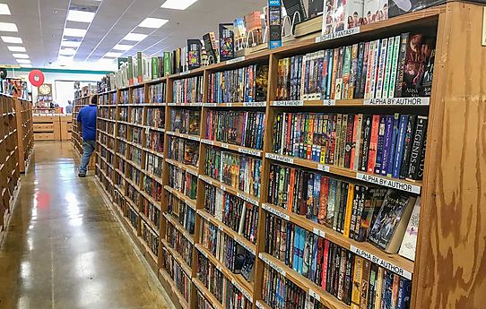 Half Price Books - HPB North Central - San Antonio, TX