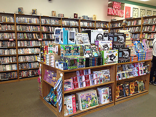 Half Price Books - HPB Bethel Park - Bethel Park, PA